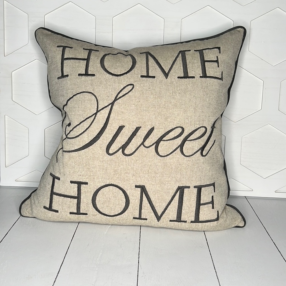 Home SWEET Home Zipper Pillowcase Decorative Accent Pillowcase 18 x 18”